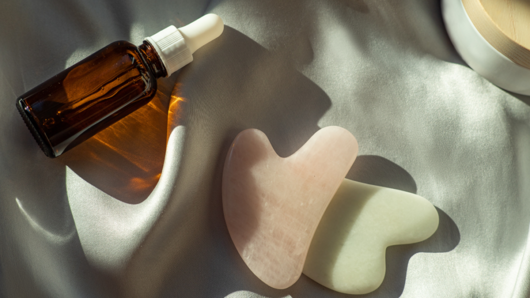 The Best Benefits Of Gua Sha For Your Skin. 1 Benefits Of Gua Sha