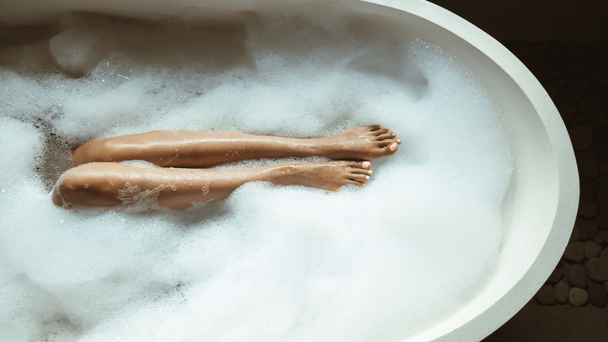 The Best Self Care Night Ideas For A Cozy Night. 2 Bubble Bath